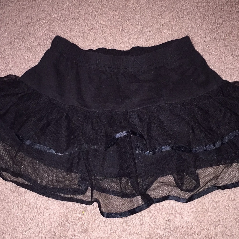 Black skirt